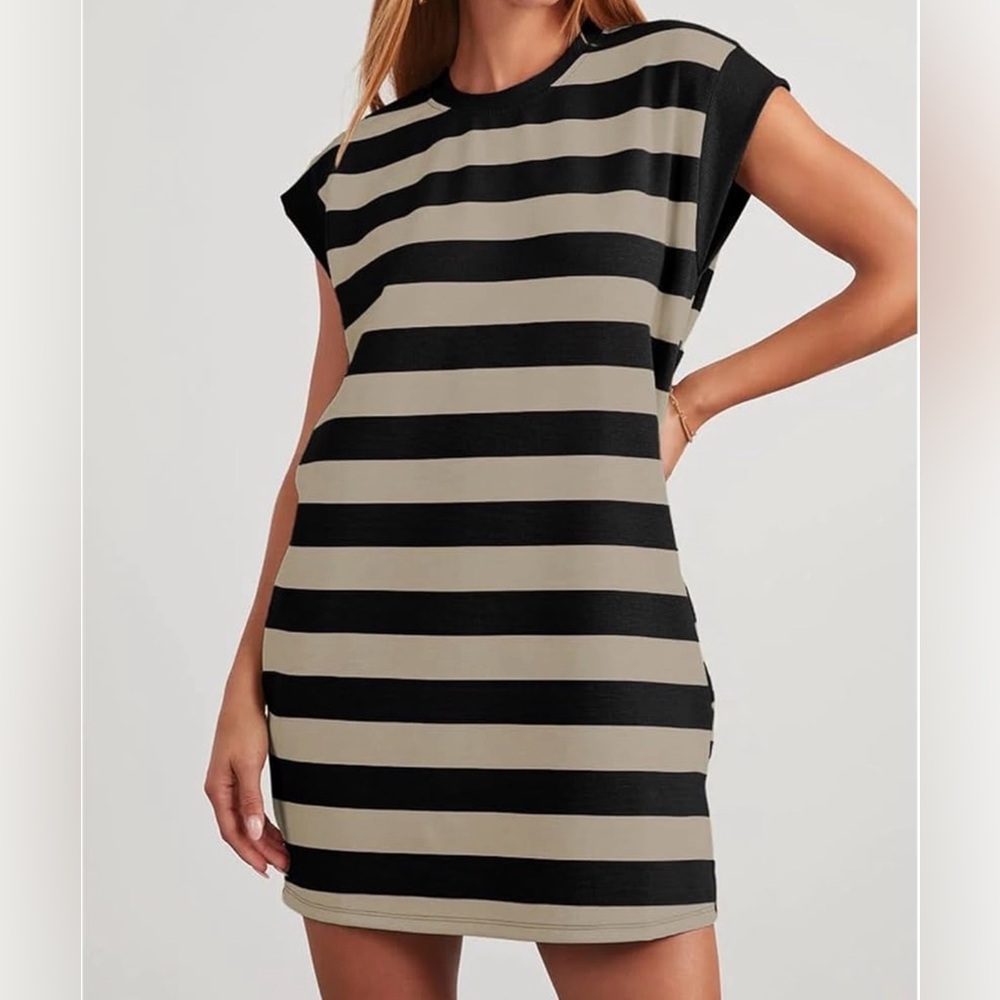 Women's striped dress - Casual Summer Crewneck Cap Sleeve size small
